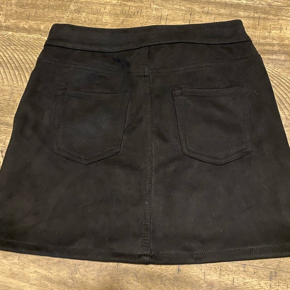 Black Suede Button Up Mini Skirt - Picture 4 of 4